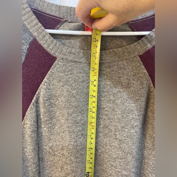 Revolve's John & Jenn Color Block Sweater Lightweight Long Sleeve Women's Size M - Picture 5 of 6